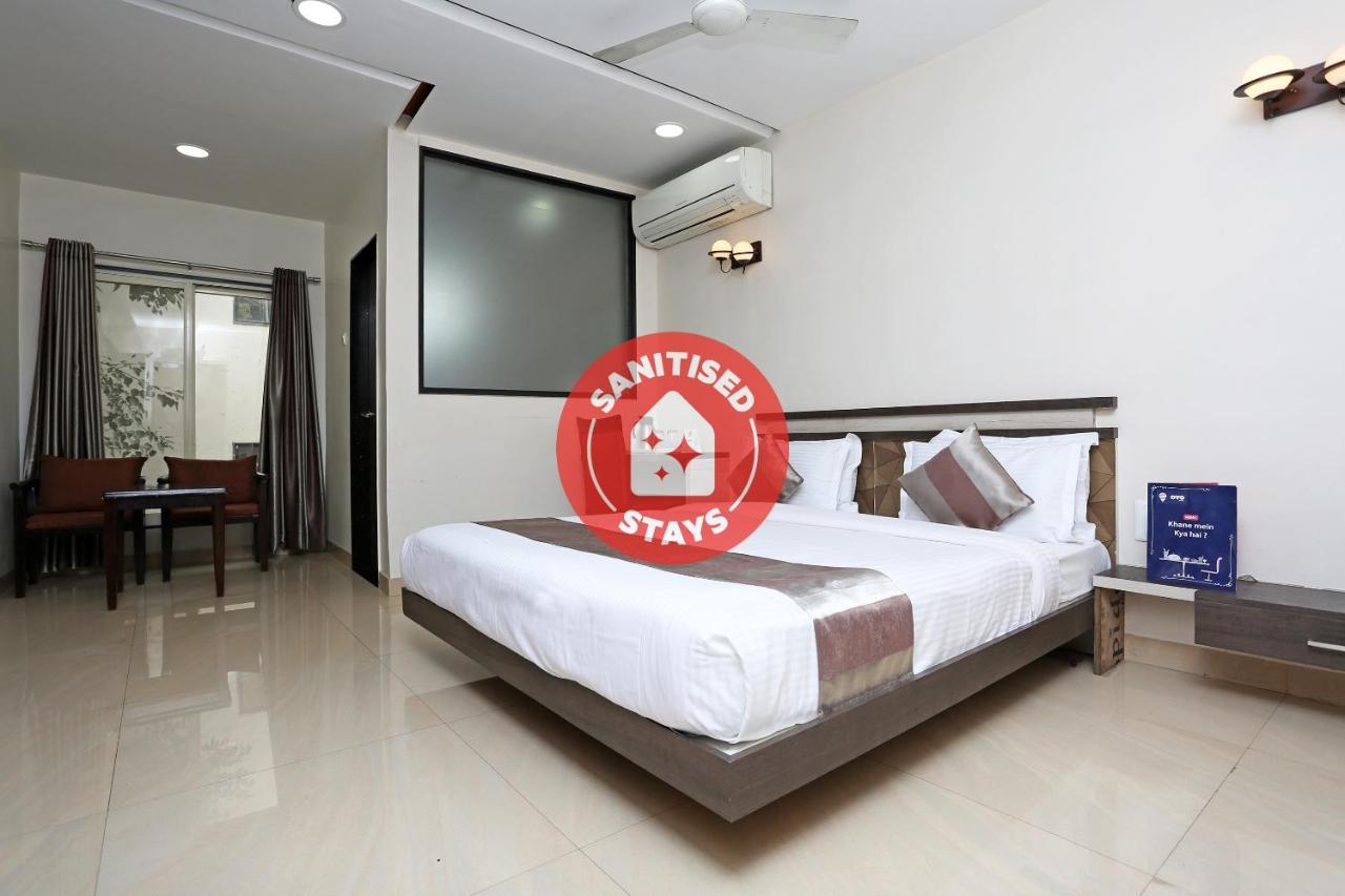 Townhouse Oak Hotel The Sudesh Rāipur Eksteriør billede