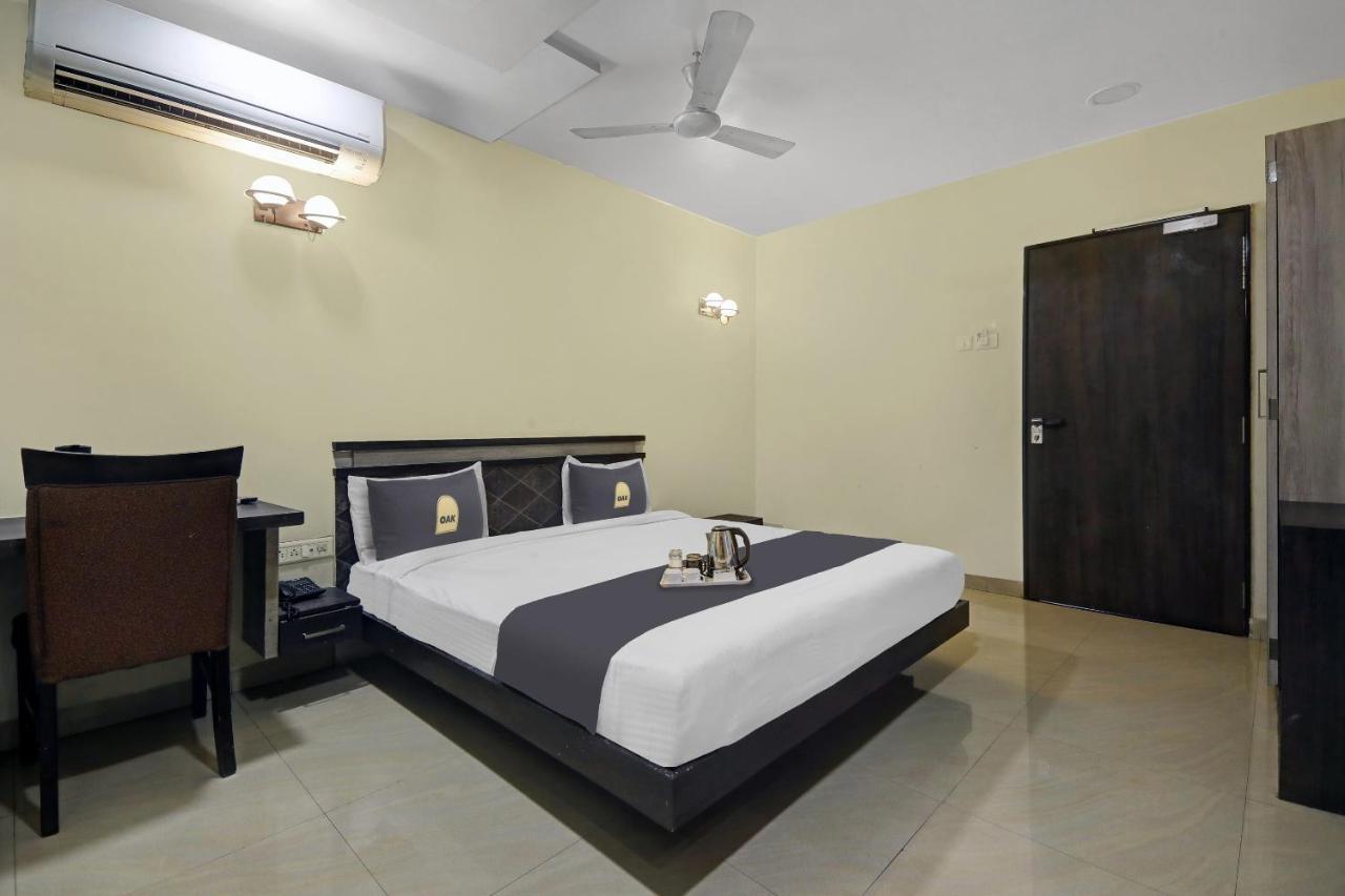Townhouse Oak Hotel The Sudesh Rāipur Eksteriør billede