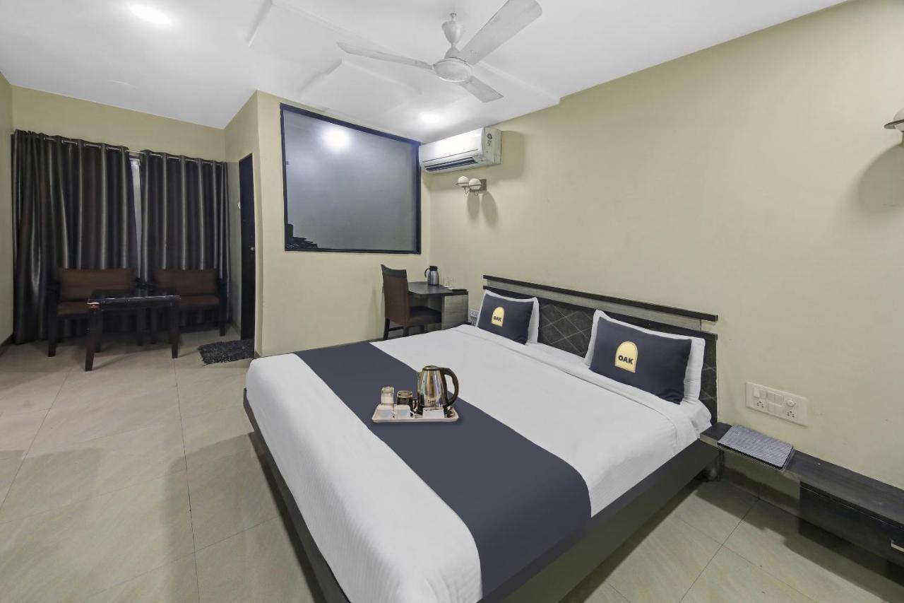 Townhouse Oak Hotel The Sudesh Rāipur Eksteriør billede